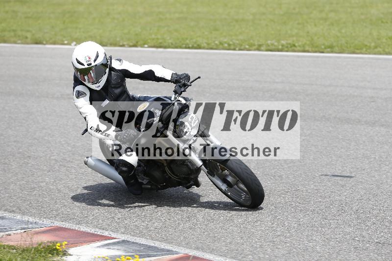 /Archiv-2024/29 12.06.2024 MOTO.CH Track Day ADR/Gruppe blau/92